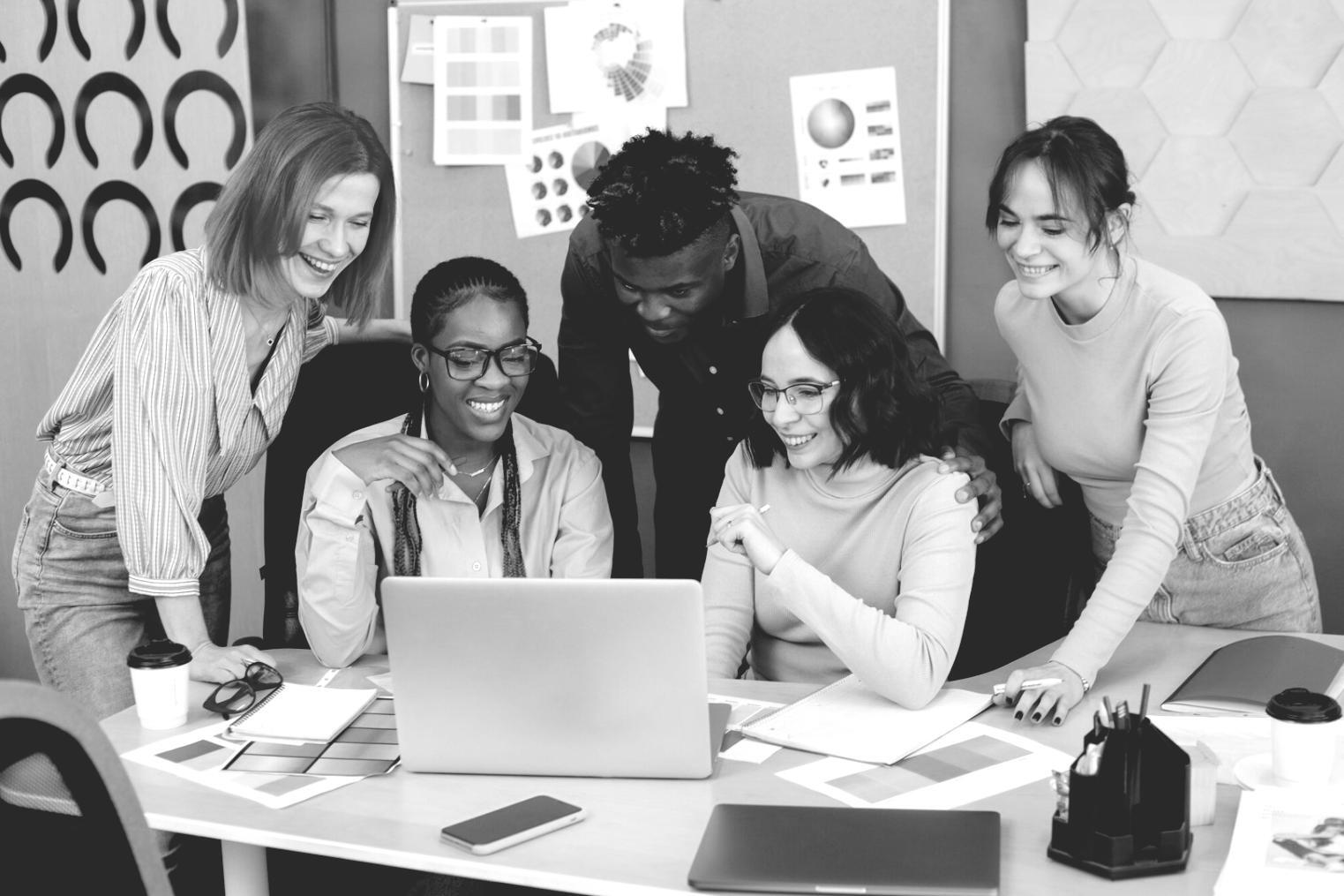 Finanzplanung und Analyse am Arbeitsplatz